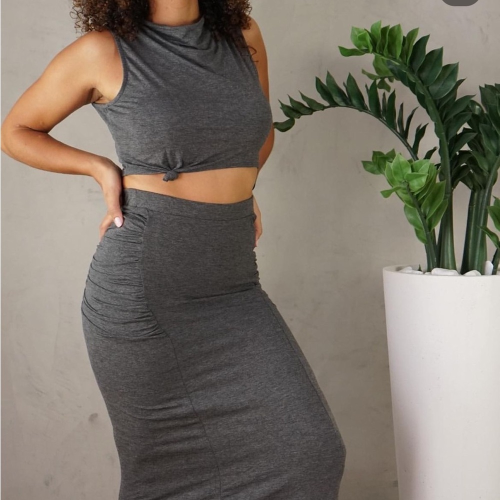 Grey maxi skirt set
